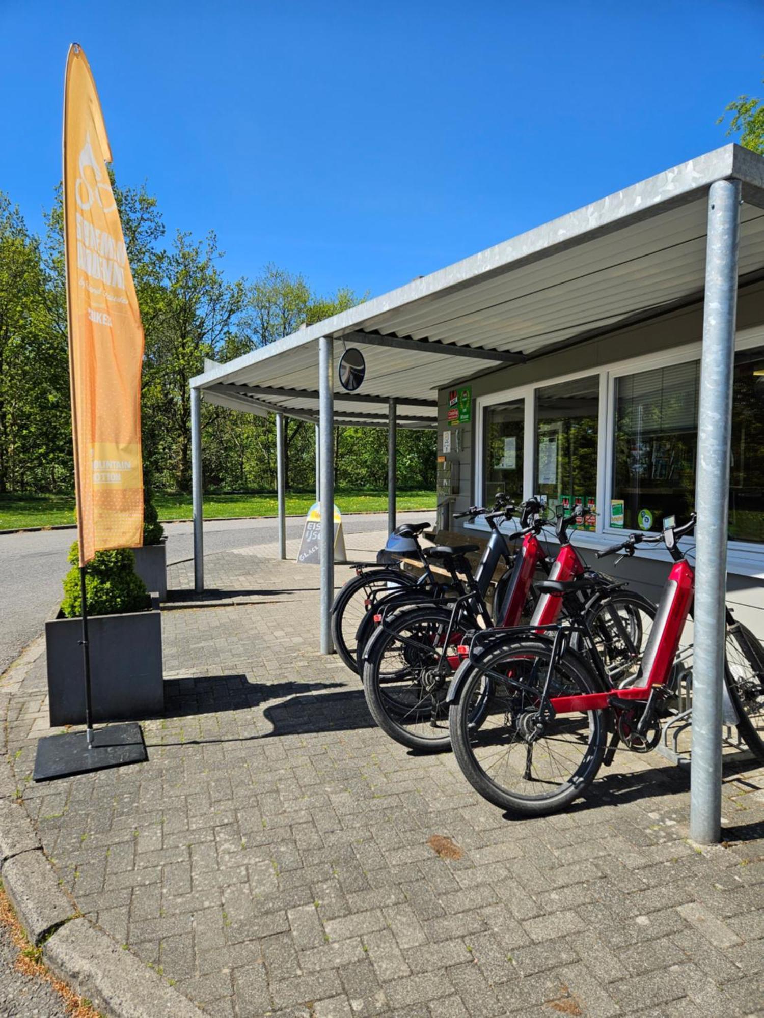 Zentrum Worriken Holiday Cottages Butgenbach Exteriör bild