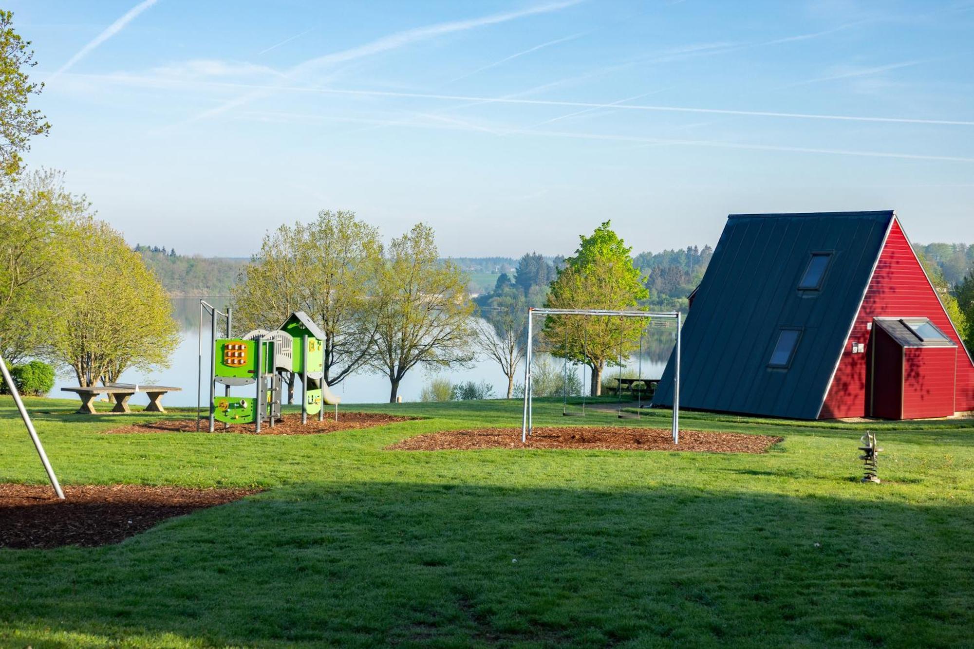 Zentrum Worriken Holiday Cottages Butgenbach Exteriör bild